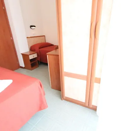 Merkury Hotel Torre Pedrera