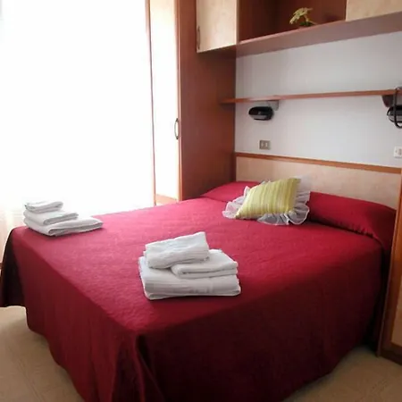 Merkury 3*