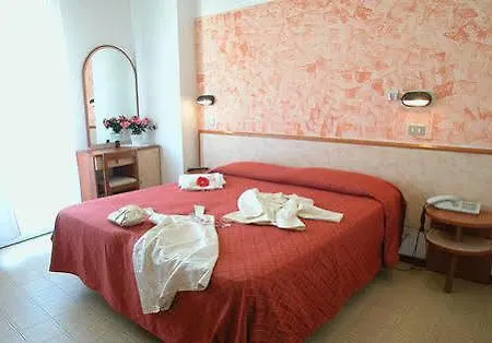 Merkury Hotel